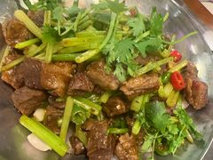 -曹胖子龙虾馆(黄桦路店)