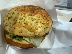 -必胜客(绿地新都会店)