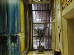 -锦龙国际酒店(天津奥体中心华苑地铁站店)