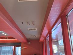 -何师傅美蛙鱼头(汉街店)
