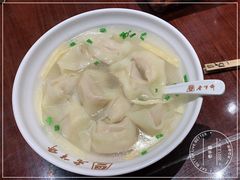 刀鱼馄饨-老半斋(福州路店)
