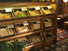 -云海肴·汽锅鸡·云南菜(天山百盛优客店)