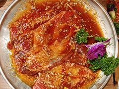 -明洞阿姨·韩式酱蟹烤肉·创意料理(三元桥店)