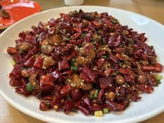 -渝信川菜 · 川味家常菜(财富购物中心店)