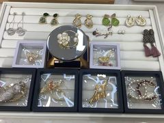 -采姿CA·ZI男女装时装高级定制(成都南路店)