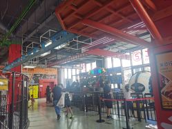 -嗨翻Hi-Fun竞技主题乐园·蹦床团建生日聚会(五棵松华熙店)