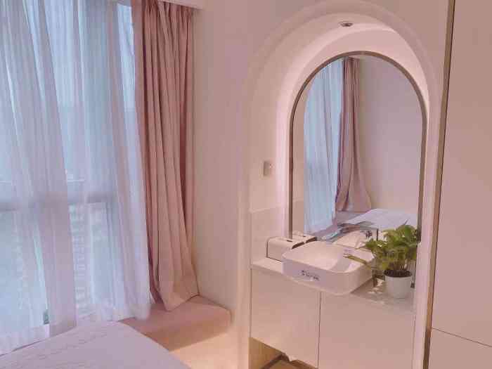 香榭丽舍(飞洲店)-"我在这家美容院做了三年了,一直郎雪娟美疗.