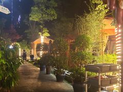 -二荆条·蜀鲜汇城市森林火锅