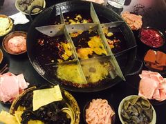 -岗上渣渣老火锅(两路口店)