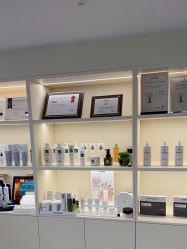 -JNK皮肤管理中心