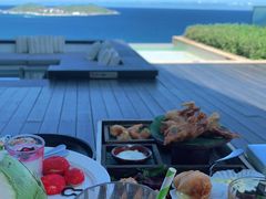 -瑰丽酒店·海吧·天际下午茶·现场DJ·天台酒吧