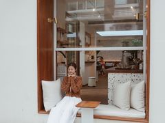 -Line 咖啡(石厦花园店)