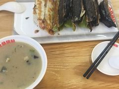 -众品老方子锅贴甜沫(李村店)