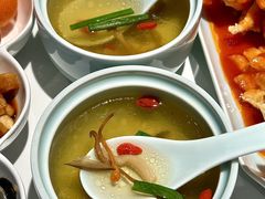 -裕兴记•蟹黄面馆(人民广场店)