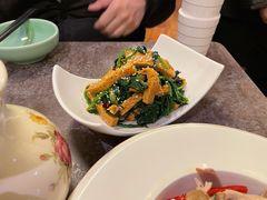 菠菜拌面筋-贯贯吉·清真餐厅(浙江中路店)