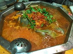 -老凯俚酸汤鱼(鸿通城店)