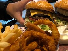-The Habit Burger Grill 哈比特汉堡(复兴soho店)