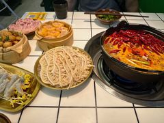 -扎起市井老火锅(乐山总店)