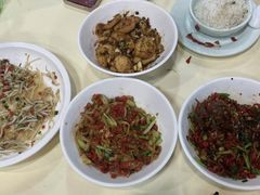 -笨罗卜浏阳菜馆(龙华鹏润达店)