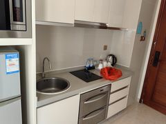 -三亚湾海居铂尔曼度假酒店