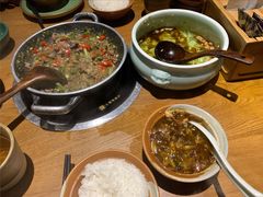 土家桂花红糖凉粉-吃饭皇帝大土家民族菜(正大广场店)