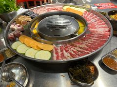 -哈哈碳都·牛肋条无限自助烤肉(台江万达店)