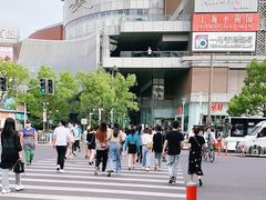 -百盛(莘庄店)