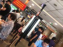 -麦当劳(湖光北街店)