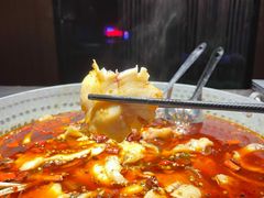 -冰冰龙虾·江湖菜·花园江景餐厅