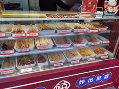 面包甜点陈列柜-千禧炸串(明瓦廊店)