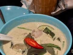 -URBAN SOI Thai Kitchen乐泰料理(长乐路店)