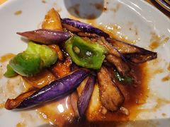 -关东小磨东北菜(上海长风大悦城店)