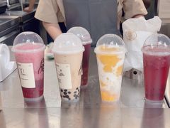 -喜茶(上海淮海中路渔阳里店)