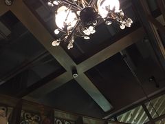 -玛格萝妮(汇智国际商业中心店)