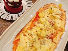 -上海和平饭店维克多咖啡厅 Victor's