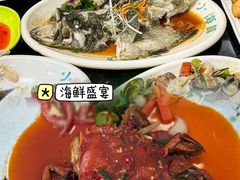 -小海豚•老字号海鲜餐厅(天涯店)