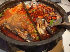 -鸣记脆皮烤鱼·海鲜烤鱼(三八广场店)