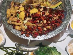 -小鱼小牛·鱼牛干锅·脆鱼火锅(世欧广场店)