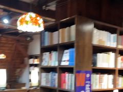-良友书坊(安徽路店)