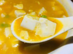 蟹黄烩豆腐-觅山云南菜(泊富ICITY店)