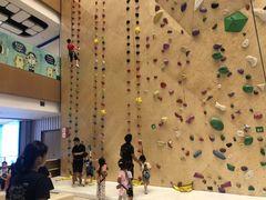 -ROCKPLUS攀岩馆(环宇城店)