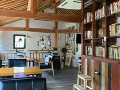 大堂-新月集庭院咖啡馆(老邮局店)