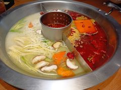 -佬土鹅肠火锅(解放路店)