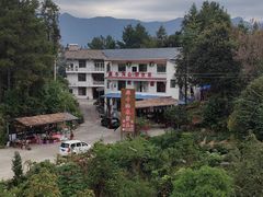 -梭布垭石林景区