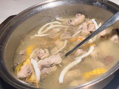 -喃喃椰·糟粕醋·椰子鸡火锅(七堡花园店)
