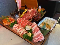 -轻烧烤肉(光谷步行街店)
