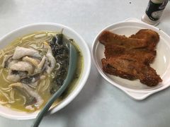 -明呈黄鱼面馆(斜土路店)