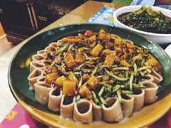 -雪山晋乡楼(食品街店)
