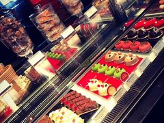 -Salon de The de Joel Robuchon(外滩18号店)
