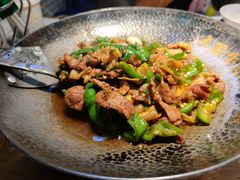 -费大厨辣椒炒肉(万家丽一店)